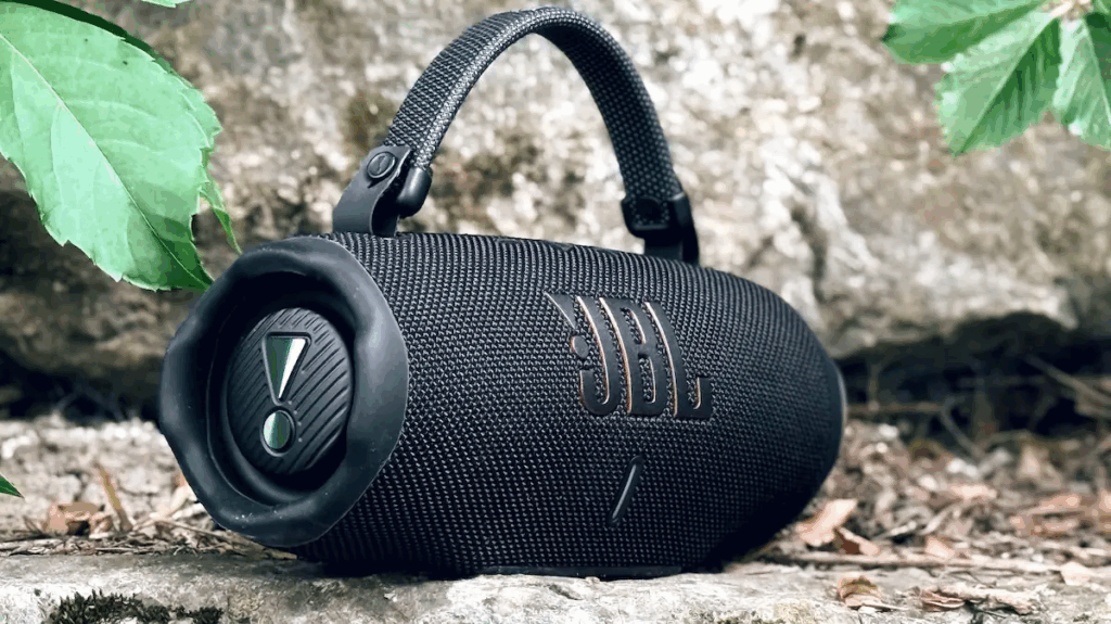 caixas de som JBL à prova d'água em 2025