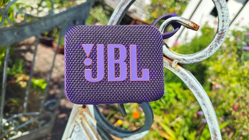 caixas de som JBL à prova d'água em 2025