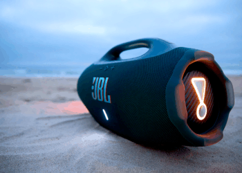JBL Boombox 3 vs Boombox 4