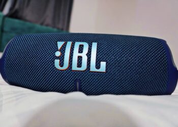 JBL Charge 5 vs Charge 6: qual é a diferença?