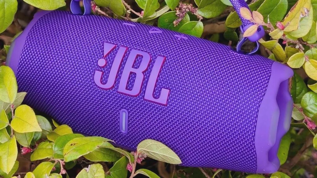 JBL Charge 6 vs JBL Xtreme 4