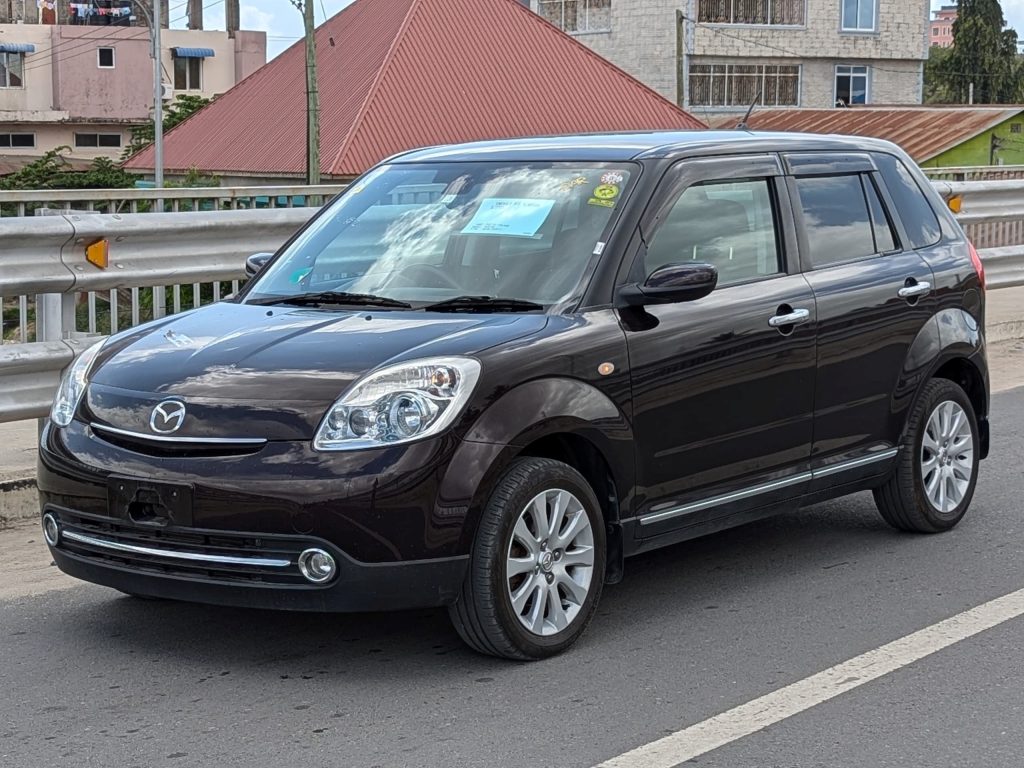 Mazda Verisa