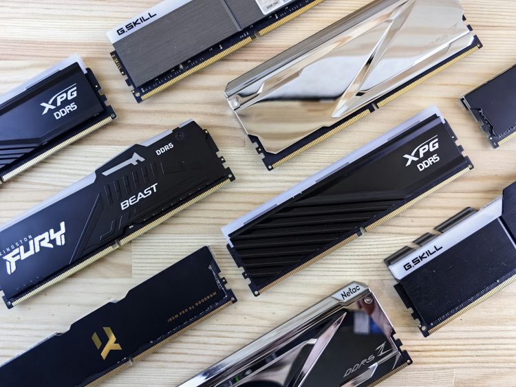 Qual é a diferença entre DDR4 e DDR5