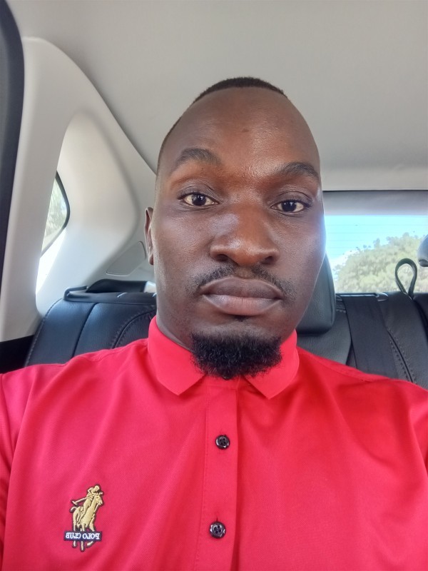 Elio Chandamela