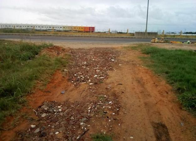 chiango-terreno-2025-zona-vip-ha-240-metros-da-estrada-circular-big-0