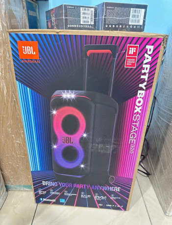 jbl-partybox-stage-320-selada-promocao-big-0