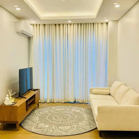 arrenda-se-luxuoso-apartamento-t1-mobilado-no-vicera-residence-big-0