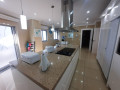 arrenda-se-luxuoso-apartamento-penthouse-t4-mobilado-no-condominio-the-palm-small-2