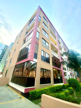 arrenda-se-luxuoso-apartamento-t3-no-condominio-rosa-big-0