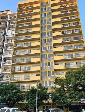 vende-se-luxuoso-apartamento-t3-predio-amarelo-na-24-de-julho-big-4