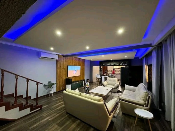 vende-se-luxuosa-moradia-t4-no-tchumene-2-big-2