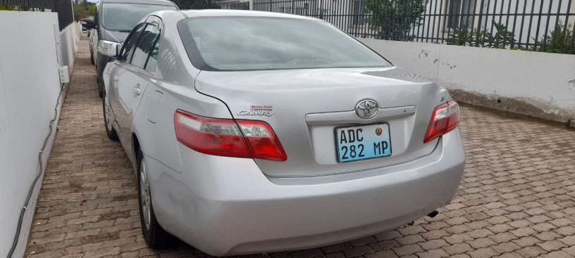 vende-se-toyota-camry-2006-big-3