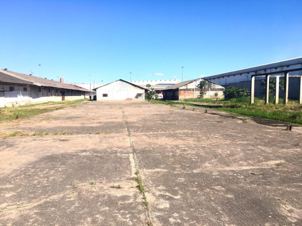 trespasse-de-propriedade-na-baixa-da-cidade-big-0