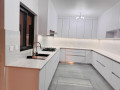 vende-se-luxuosa-moradia-t3-duplex-no-condominio-casa-jovem-small-4