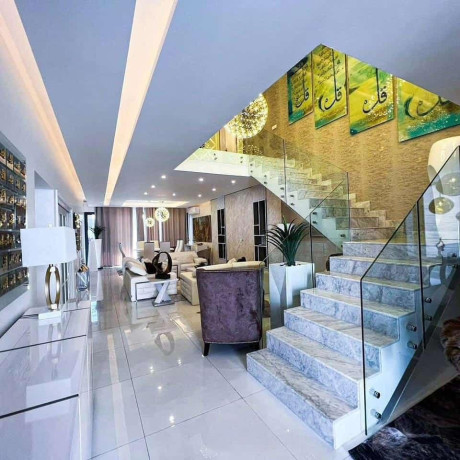 arrenda-se-luxuosa-moradia-t4-mobilada-no-condominio-massala-big-0