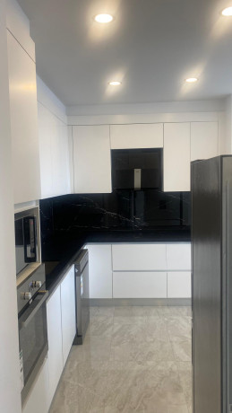 arrenda-se-luxuoso-apartamento-t2-mobilado-no-condominio-aura-residence-big-4