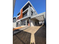 vende-se-luxuosa-moradia-t31-no-triunfo-novo-small-0