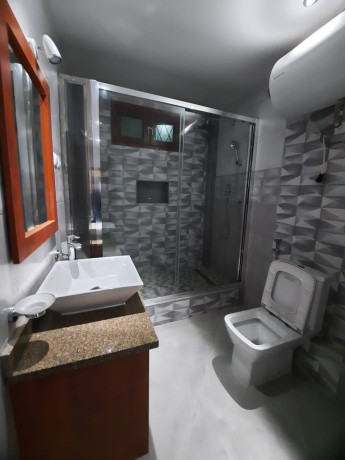 arrenda-se-luxuoso-apartamento-t3-no-bairro-da-polana-big-2