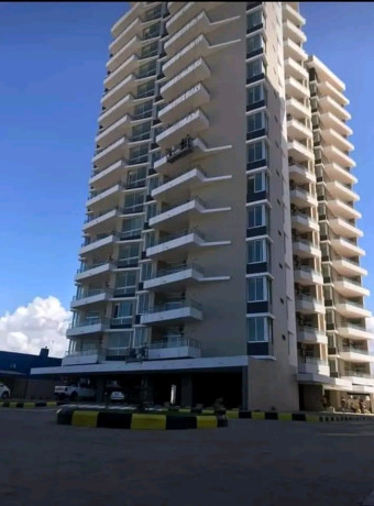 arrenda-se-luxuoso-apartamento-t4-no-maputo-beach-front-big-0