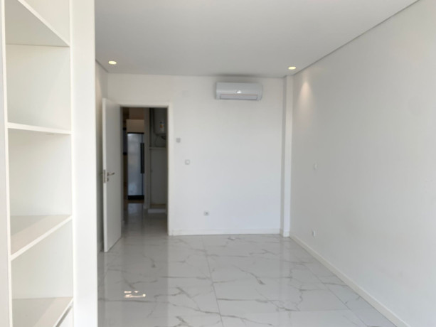 arrenda-se-luxuoso-apartamento-t2-triunfo-novo-big-3