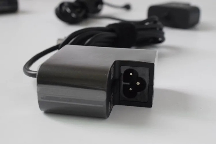 carregador-hp-1he08aa-65w-usb-c-big-2