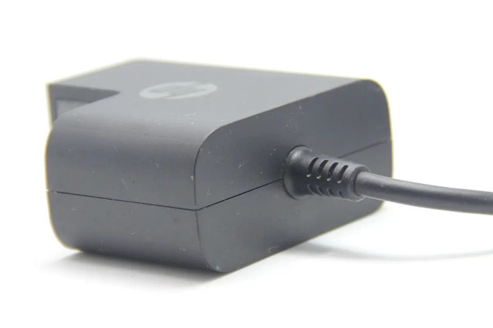 carregador-hp-1he08aa-65w-usb-c-big-1