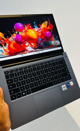 laptop-huawei-matebook-i7-12th-16gb-ram-512gb-ssd-big-0