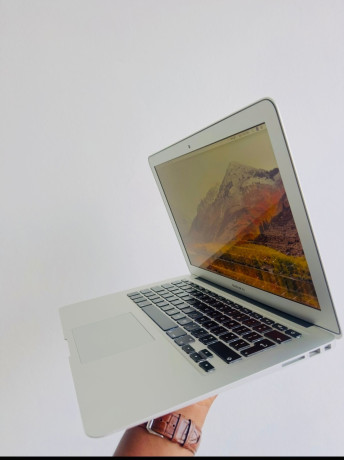 macbook-air-2015-i5-8gb-ram-256gb-ssd-big-3