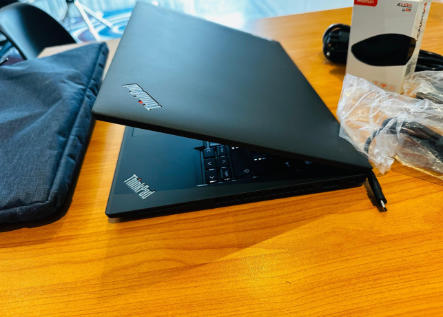 laptop-lenovo-thinkpad-t14-gen-4-2024-i7-13th-16gb-ram-512gb-ssd-big-4
