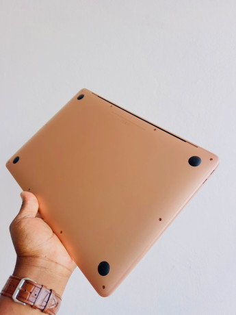 macbook-air-gb-8gb-big-2