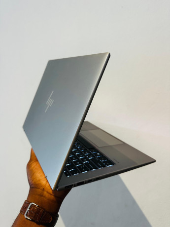 laptop-hp-zbook-firefly-g10-mobile-workstation-14-i7-13th-16gb-ram-256gb-ssd-big-1