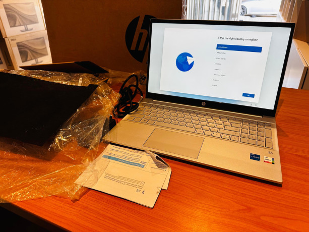 laptop-hp-pavilion-15-touch-i5-13th-8gb-ram-512gb-ssd-big-0
