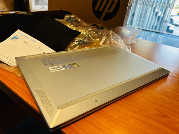 laptop-hp-pavilion-15-touch-i5-13th-8gb-ram-512gb-ssd-big-4