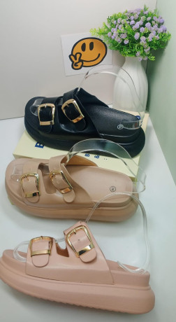 calcados-elegantes-e-confortaveis-big-0