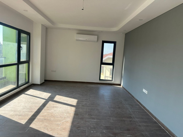 arrendam-se-excelente-apartamento-t2-na-polana-em-boa-zona-big-2