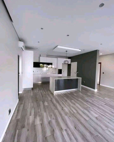 arrenda-se-luxuoso-apartamento-t3-moderno-no-triunfo-novo-big-0