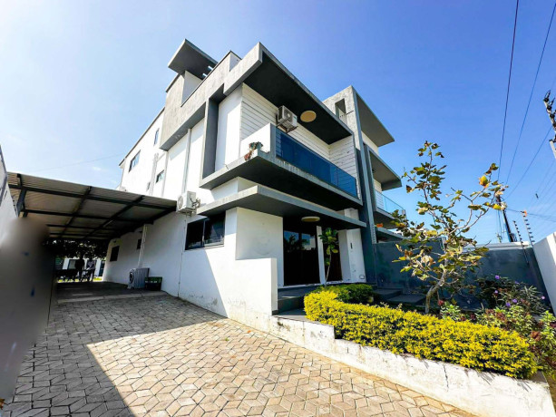 arrendam-se-moradia-t5-no-triunfo-novo-casa-limpa-e-pronta-habitar-big-4