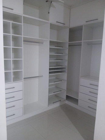 vende-se-luxuosa-moradia-t4-triunfo-novo-big-4