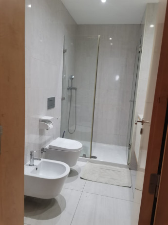 arrenda-se-luxuoso-apartamento-t3-mobilado-no-condominio-jacaranda-big-4
