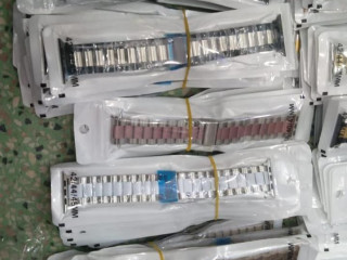 braceletes-metalicas-para-apple-watch-40-42-44-45-49mm-novas