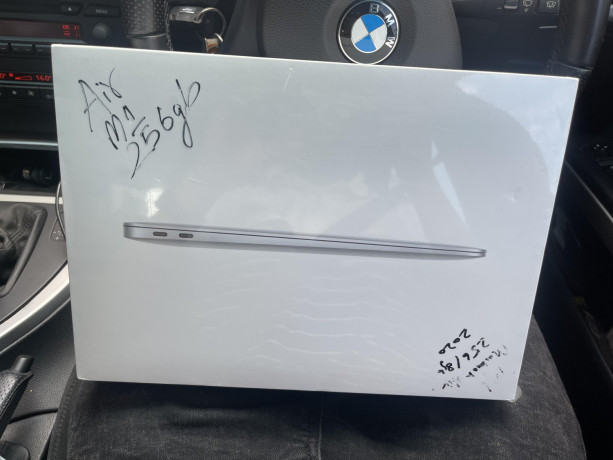 macbook-air-m1-13-8gb-de-ram-256gb-ssd-selado-big-0