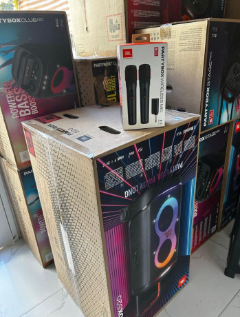 jbl-partybox-520-microfone-jbl-wireless-duplo-selada-big-0