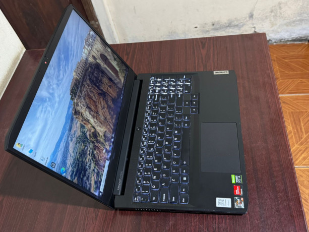 lenovo-ideapad-gaming-3-15ach6-ryzen-5-5600h-33ghz-big-1