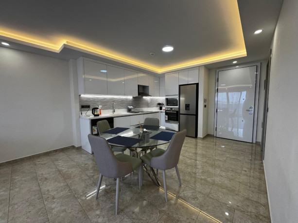 park-moza-temos-luxuoso-apartamento-t2-mobilado-big-0