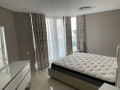 arrenda-se-luxuoso-apartamento-t3-mobilado-no-super-mares-small-3