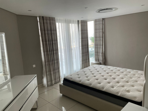 arrenda-se-luxuoso-apartamento-t3-mobilado-no-super-mares-big-3