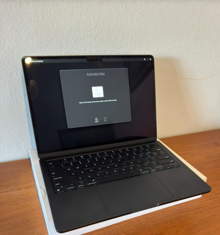 macbook-air-2024-m3-256gb-ssd-usado-com-a-respectiva-caixa-big-1