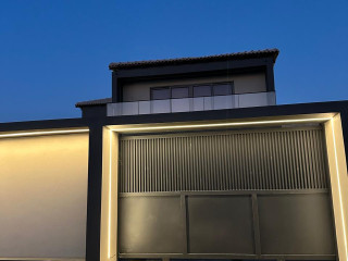 arrenda-se-luxuosa-moradia-t4-no-bairro-do-kongolote