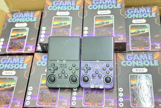 game-consola-r36s-big-1