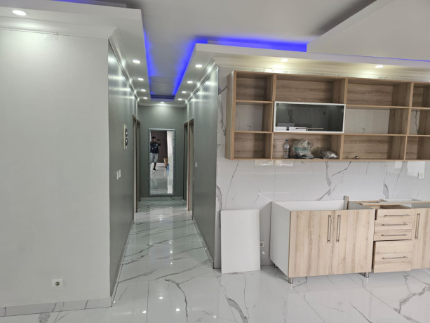 arrenda-se-luxuosa-vivenda-t3-no-condominio-queens-village-na-matola-big-2